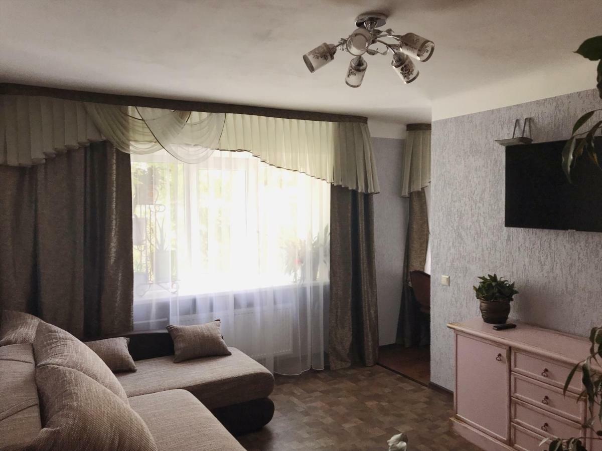 P Stradina Street 17 Appartement Ventspils Buitenkant foto